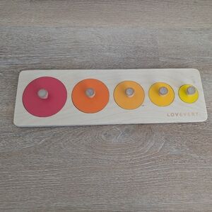 Lovevery Circle of Friends Puzzle